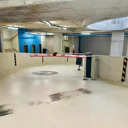 Karat With Parking Garage *